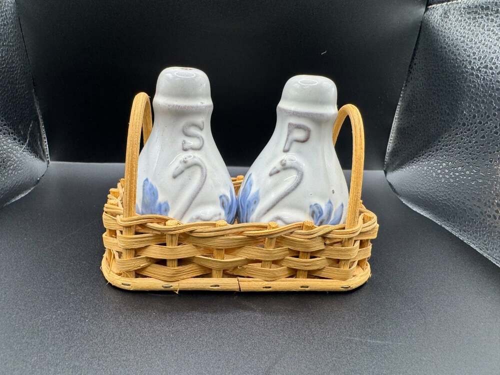 Vintage Swan Salt Pepper Shakers Ceramic Blue White Wicker Basket Holder Set
